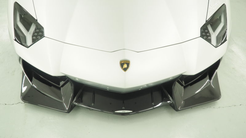 フロントリップスポイラー Lamborghini AVENTADOR